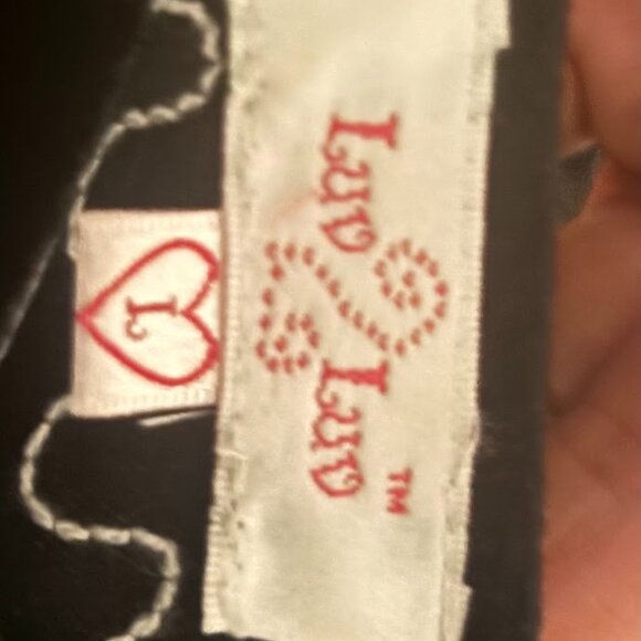 Black and 'White Top - Picture 6 of 7